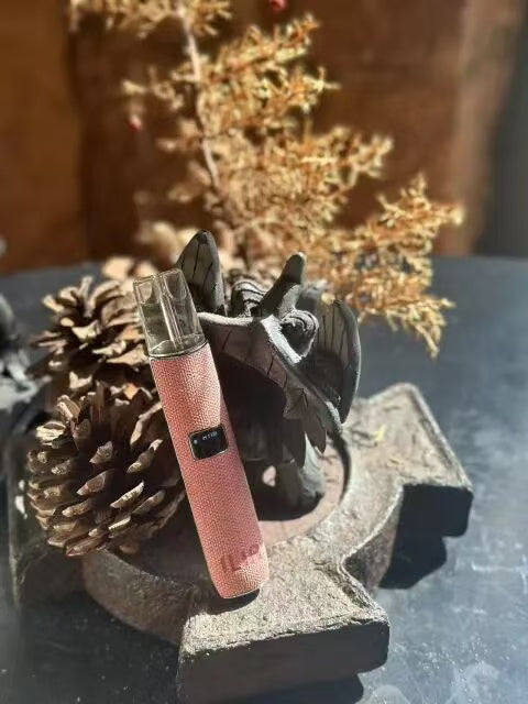 【ILIA哩亞布紋主機】 一代革調系列高檔色系換彈式霧化桿/兩段式調節功率電子煙主機/通用哩啞，lana，sp2等一代煙彈