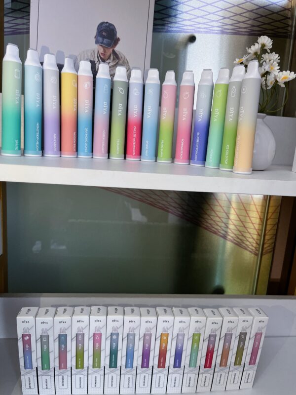 【DIYA叮啞7500口拋棄式】新款叮啞可充電霧化桿-叮啞7500口puffs油倉加長版電子煙-30/50mg